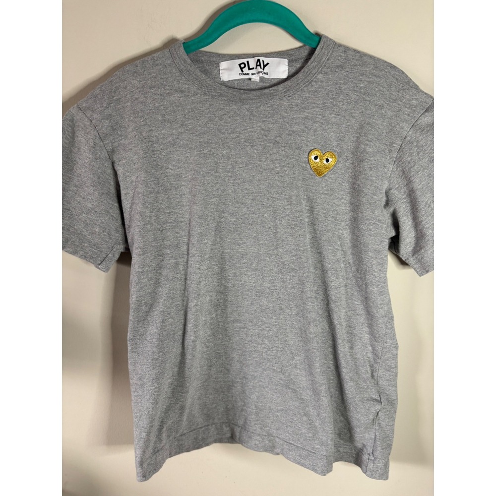 Comme des Garcons Play Womens Grey T-Shirt Gold Glitter Heart Logo AZ-T216 M